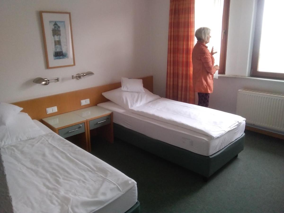 Gaestehaus Germania Wangerooge Bagian luar foto