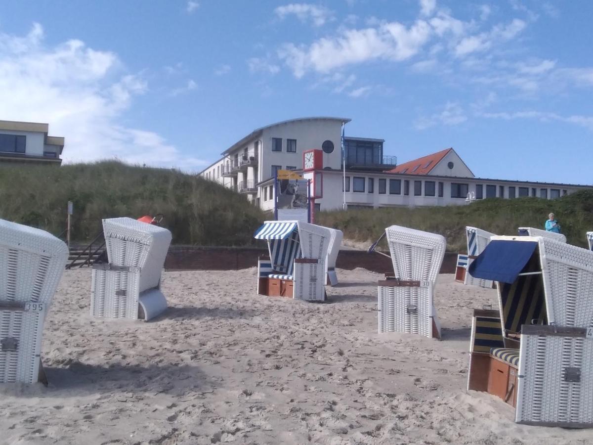Gaestehaus Germania Wangerooge Bagian luar foto