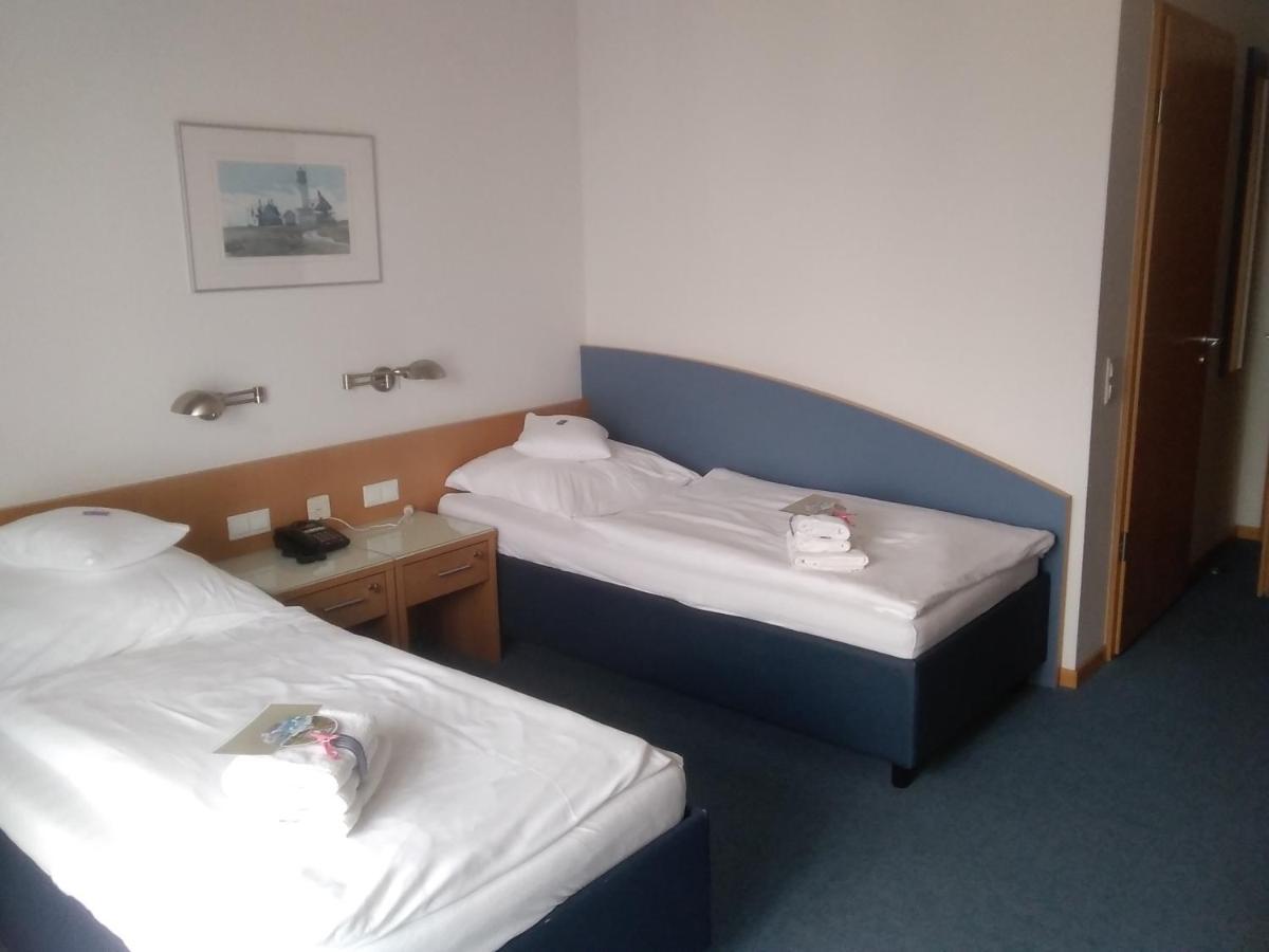 Gaestehaus Germania Wangerooge Bagian luar foto